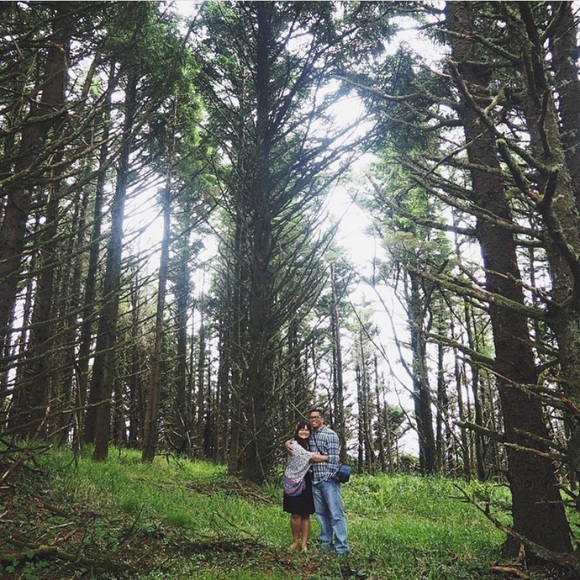 MEET YOUR POSHER, MAUREEN - Picture 5 of 5